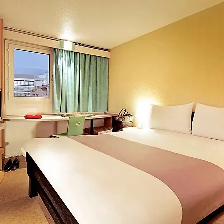 Ibis Centro Ciudad Hotel 2*