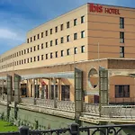 Ibis Centro Ciudad Hotell