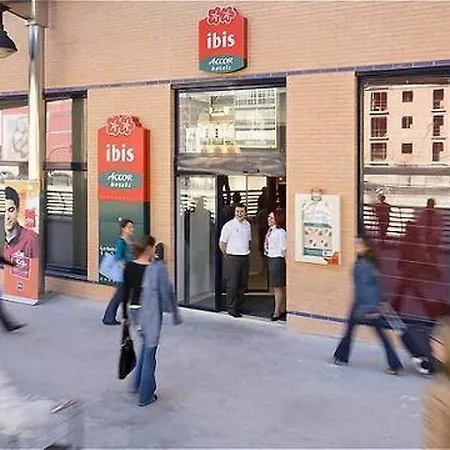 Ibis Centro Ciudad 2*