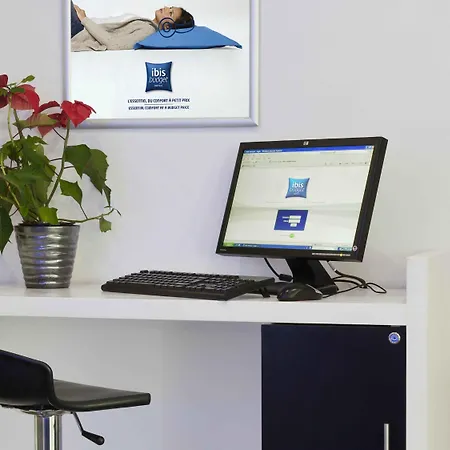 Ibis Centro Ciudad 2*